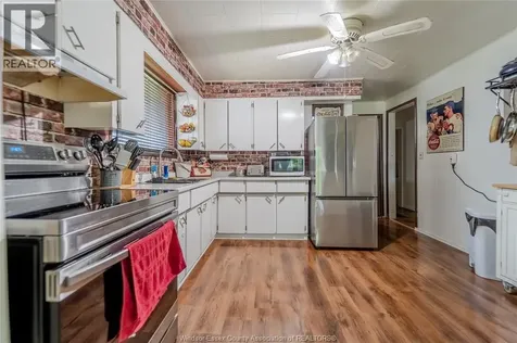 3764 Matchett Road Windsor ON N9C 2A2