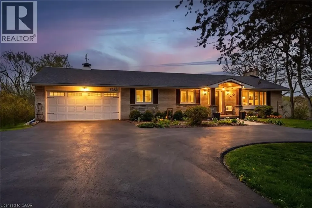 5258 Cedar Springs Road Burlington ON L7P 0B9