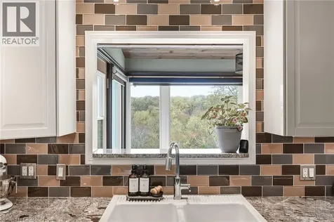 5258 Cedar Springs Road Burlington ON L7P 0B9