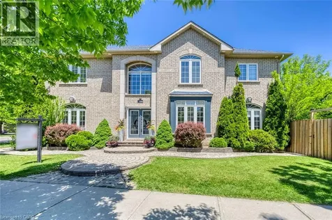 2389 Grand Oak Trail Oakville ON L6M 4V4