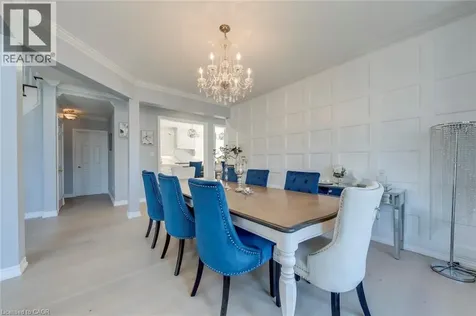 2389 Grand Oak Trail Oakville ON L6M 4V4