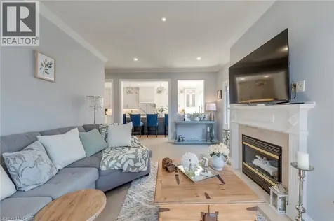 2389 Grand Oak Trail Oakville ON L6M 4V4