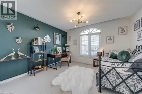 2389 Grand Oak Trail Oakville ON L6M 4V4