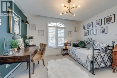 2389 Grand Oak Trail Oakville ON L6M 4V4