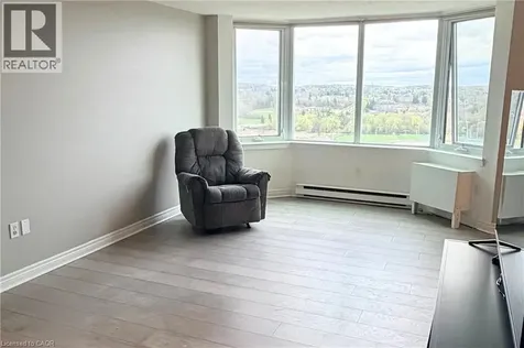 35 Green Valley Drive Kitchener ON N2P 2A5