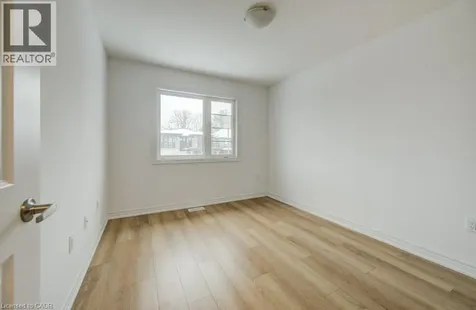 120 Court Drive Paris ON N3L 0N2