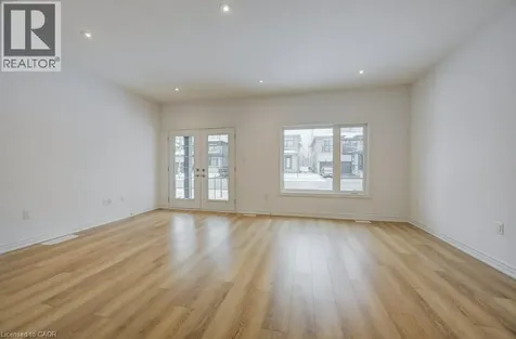 120 Court Drive Paris ON N3L 0N2