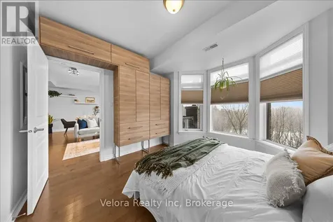 705 Beauparc Private Ottawa ON K1J 0B6