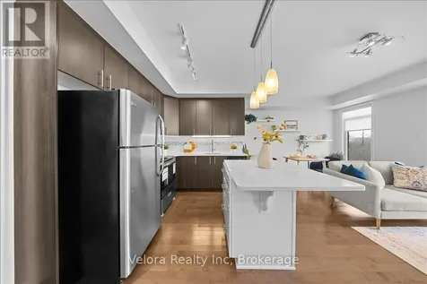 705 Beauparc Private Ottawa ON K1J 0B6
