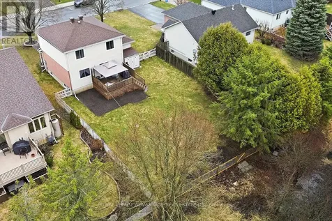 14 Treelawn Boulevard Perth ON K7H 3L9