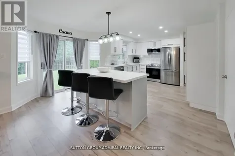 11 Club Court Wasaga Beach ON L9Z 1J8