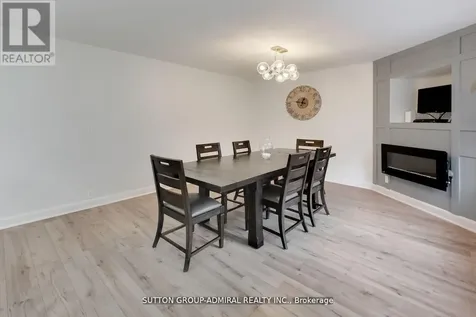 11 Club Court Wasaga Beach ON L9Z 1J8