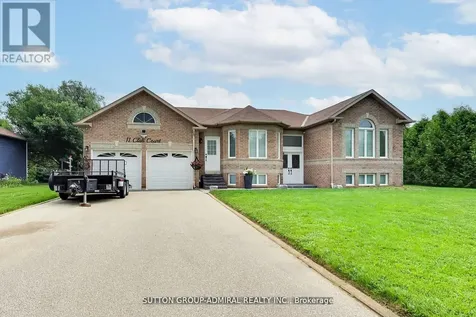 11 Club Court Wasaga Beach ON L9Z 1J8