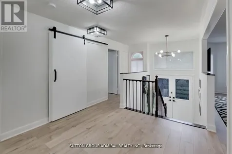 11 Club Court Wasaga Beach ON L9Z 1J8