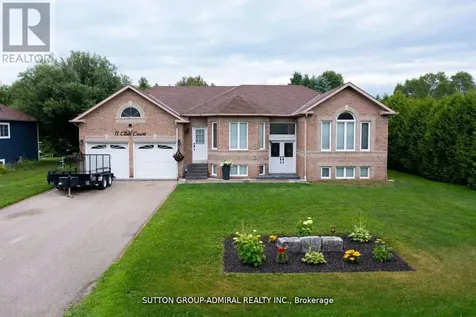 11 Club Court Wasaga Beach ON L9Z 1J8