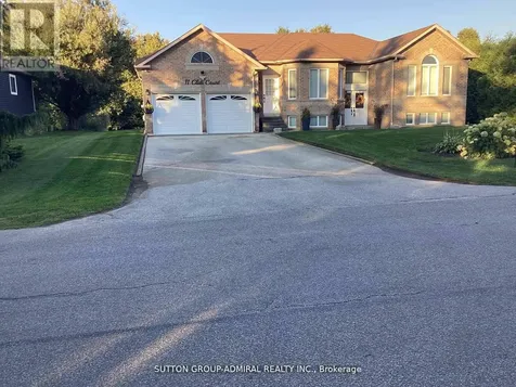 11 Club Court Wasaga Beach ON L9Z 1J8