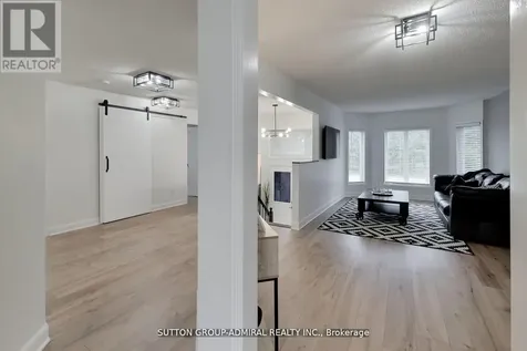11 Club Court Wasaga Beach ON L9Z 1J8