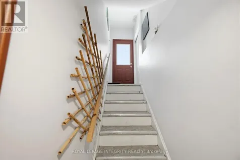 172 Cobourg Street Ottawa ON K1N 8H5