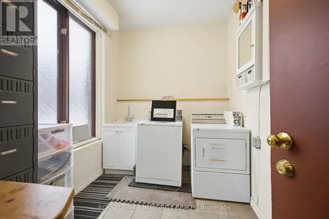 172 Cobourg Street Ottawa ON K1N 8H5