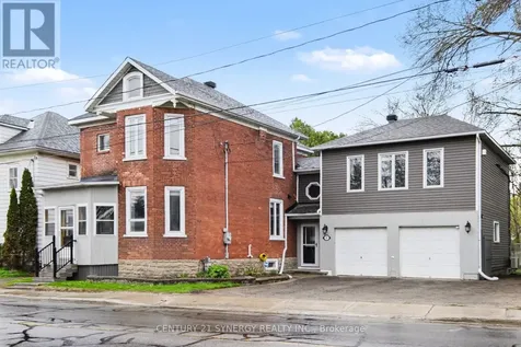 13 Lombard Street Smiths Falls ON K7A 4E8
