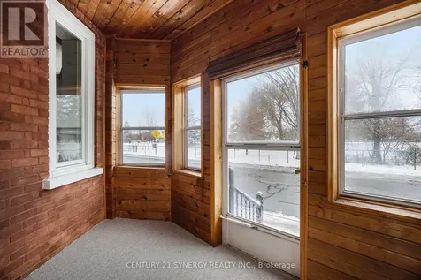 13 Lombard Street Smiths Falls ON K7A 4E8