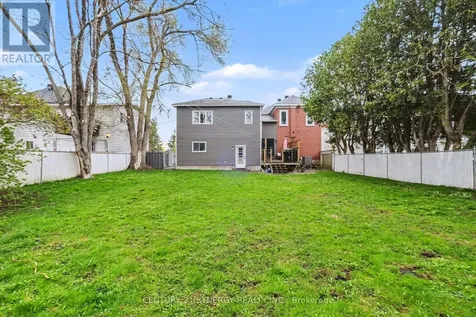 13 Lombard Street Smiths Falls ON K7A 4E8