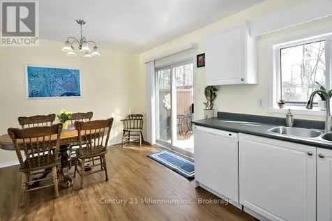 15 Brillinger Drive Wasaga Beach ON L9Z 1L4