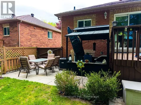 15 Brillinger Drive Wasaga Beach ON L9Z 1L4