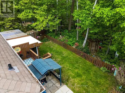 15 Brillinger Drive Wasaga Beach ON L9Z 1L4