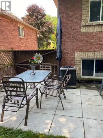 15 Brillinger Drive Wasaga Beach ON L9Z 1L4