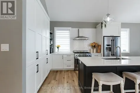 30 Gordon Crescent Meaford ON N4L 0A9