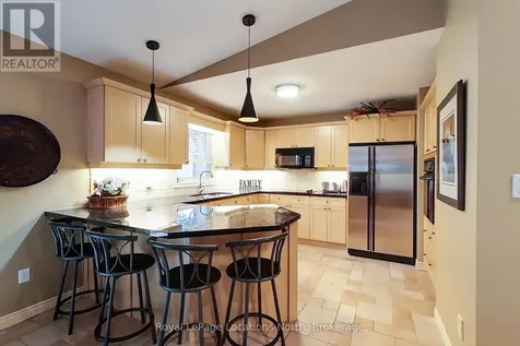 63 Fairway Avenue Meaford ON N4L 1X8