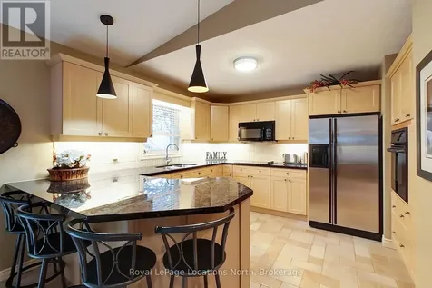 63 Fairway Avenue Meaford ON N4L 1X8