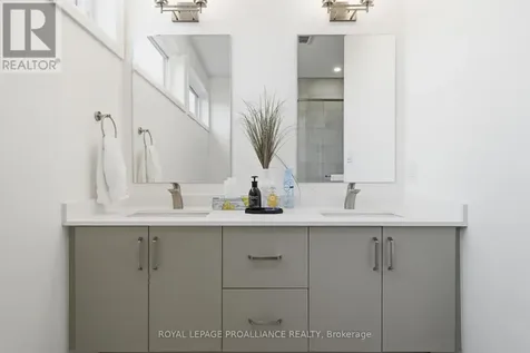 11 Ambrosia Way Brighton ON K0K 1H0