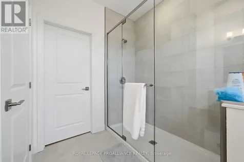11 Ambrosia Way Brighton ON K0K 1H0
