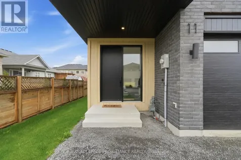 11 Ambrosia Way Brighton ON K0K 1H0