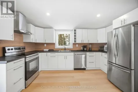 161 Antigua Drive Wasaga Beach ON L9Z 2S2