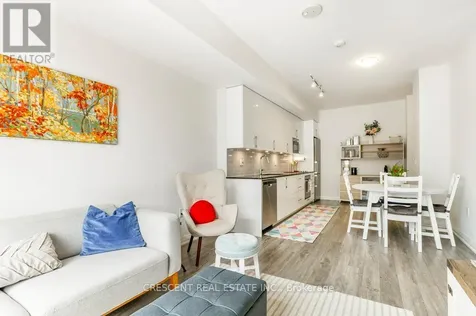 99 Eagle Rock Way Vaughan ON L6A 5A7