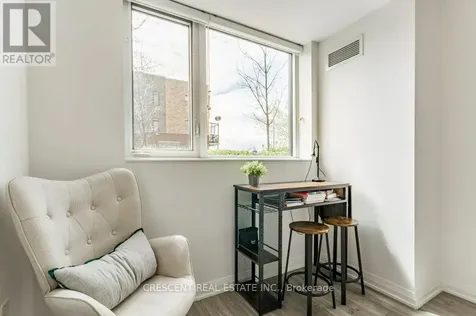 99 Eagle Rock Way Vaughan ON L6A 5A7