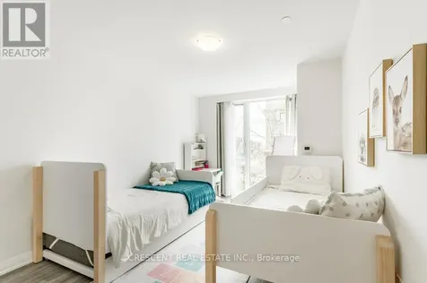 99 Eagle Rock Way Vaughan ON L6A 5A7