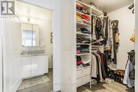 99 Eagle Rock Way Vaughan ON L6A 5A7