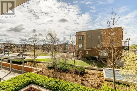 99 Eagle Rock Way Vaughan ON L6A 5A7