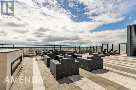 99 Eagle Rock Way Vaughan ON L6A 5A7