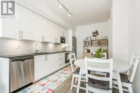 99 Eagle Rock Way Vaughan ON L6A 5A7