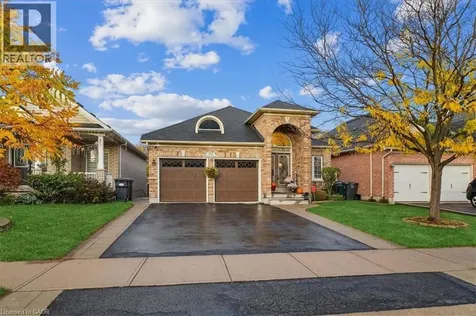 52 Mistycreek Crescent Brampton ON L7A 3E8