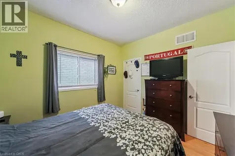 52 Mistycreek Crescent Brampton ON L7A 3E8