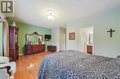52 Mistycreek Crescent Brampton ON L7A 3E8