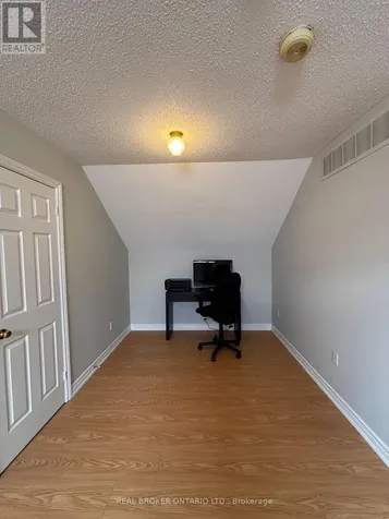 87 Taylorwood Avenue Caledon (bolton North) ON L7E 1J6