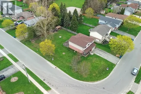 56 Edward Street Mapleton ON N0G 1P0