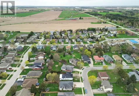 56 Edward Street Mapleton ON N0G 1P0